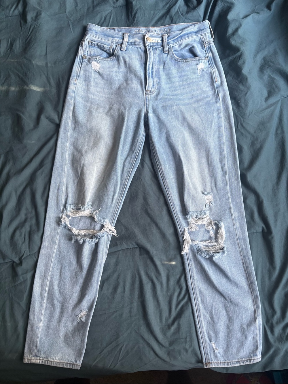 American Eagle Ripped Mom Jeans
